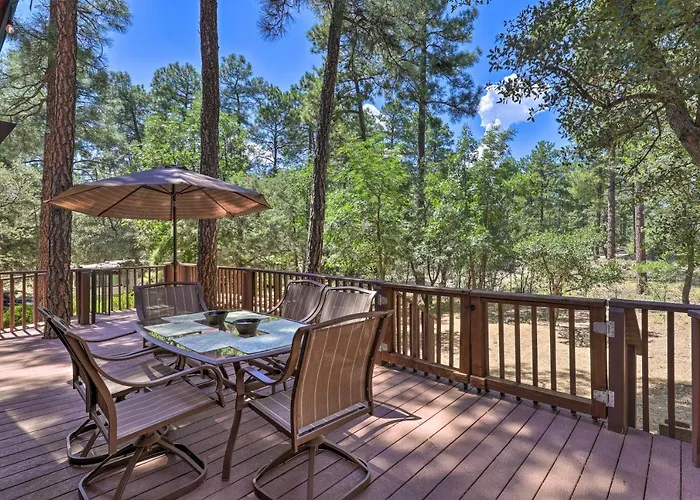 Rustic-Chic Prescott Cabin With Deck In Wooded Area!