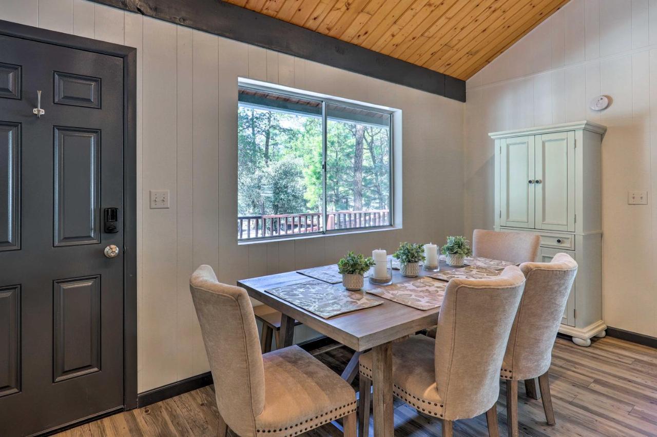 Rustic-chic With Deck In Wooded Area! Holiday home *